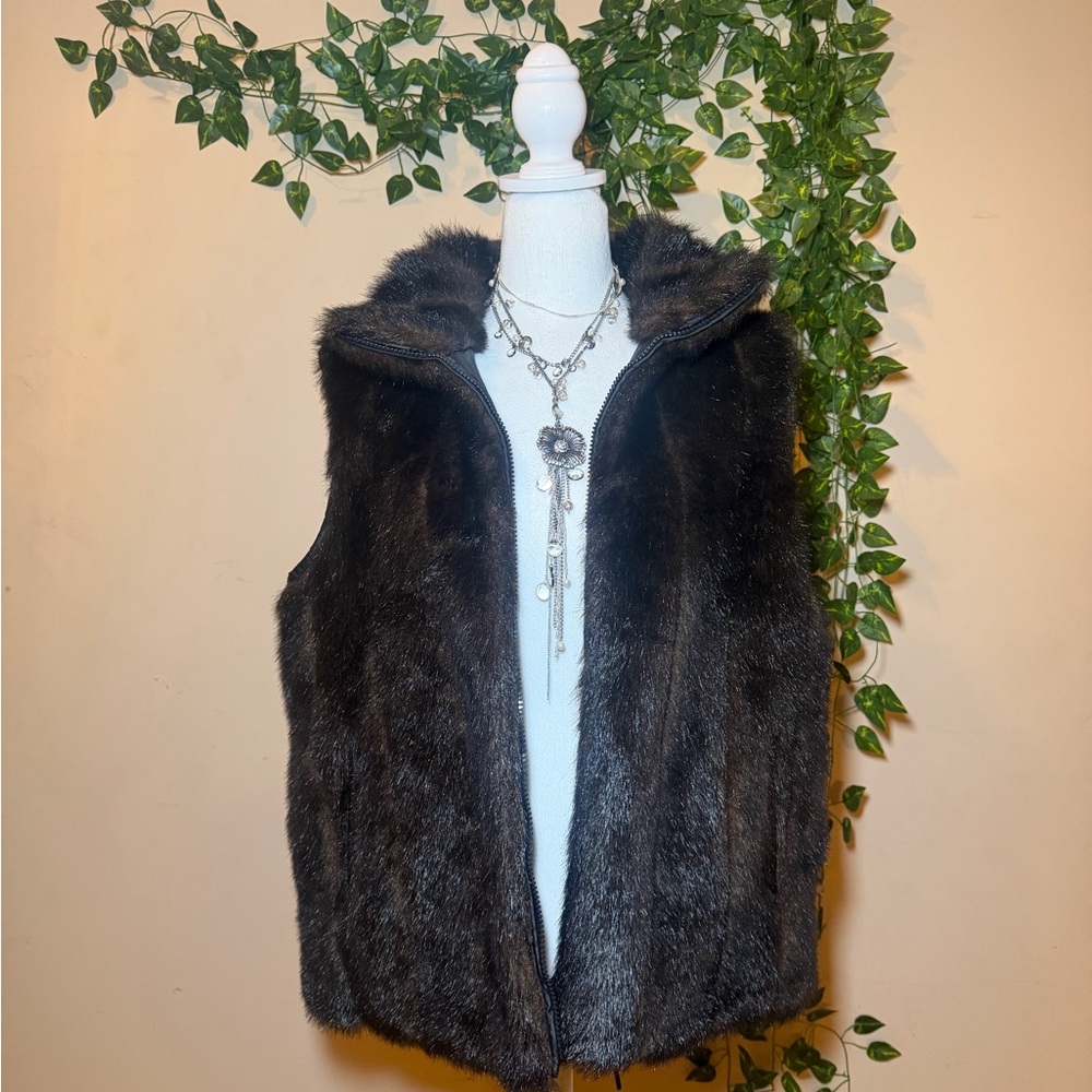 DressBarn Faux Fur reversible vest size XL